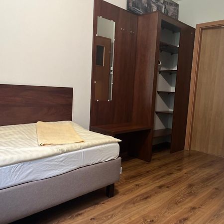 Motel W Lace Boleslawiec  Dış mekan fotoğraf