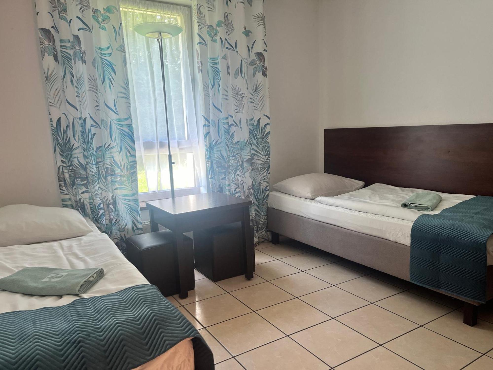 Motel W Lace Boleslawiec  Dış mekan fotoğraf