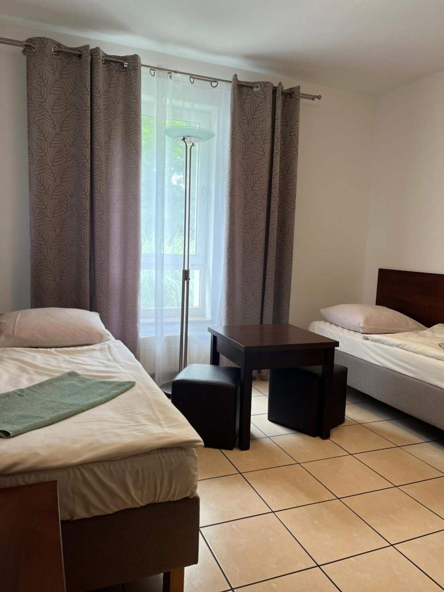 Motel W Lace Boleslawiec  Dış mekan fotoğraf