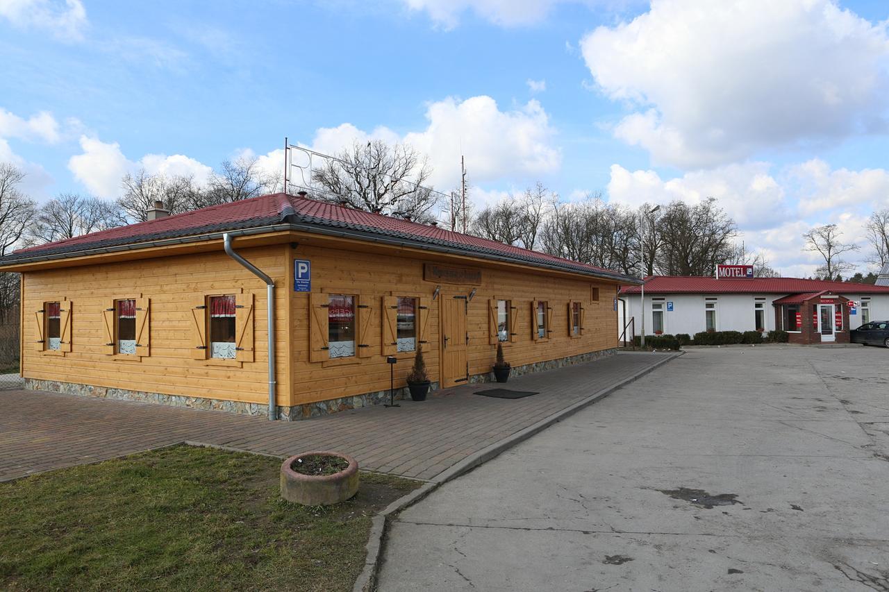 Motel W Lace Boleslawiec  Dış mekan fotoğraf